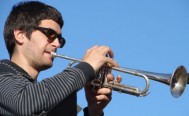 die Band auf der Bühne